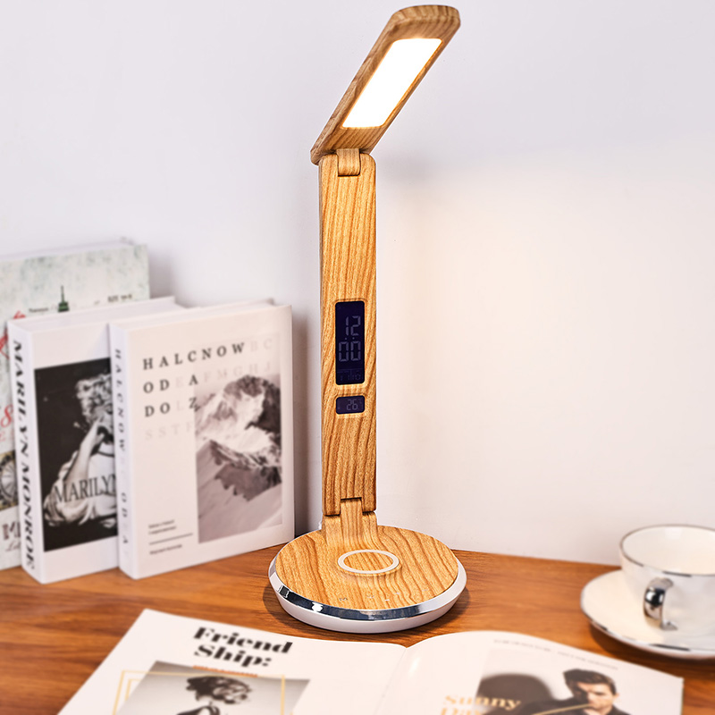 Desk Lamp karo QI Wireless Charger