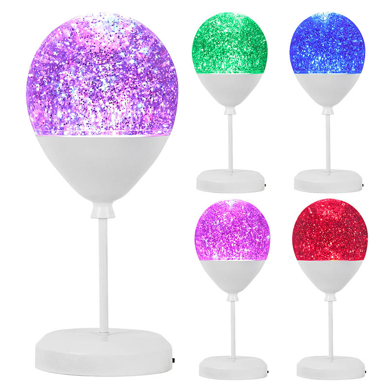 Lampu dolanan rgb cemlorot kanthi iyub-iyub tuwung